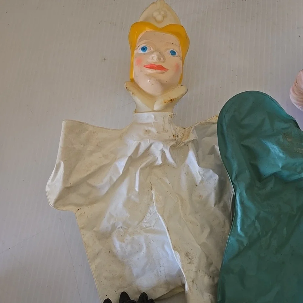 VTG Wizard Of Oz TOTO Dog Face‎ HAND PUPPET, Wizard, Scarecrow, And Glenda Lot